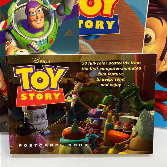 Toy Story 8 Book Set Hardcover and paperback - Picture 2 of 12